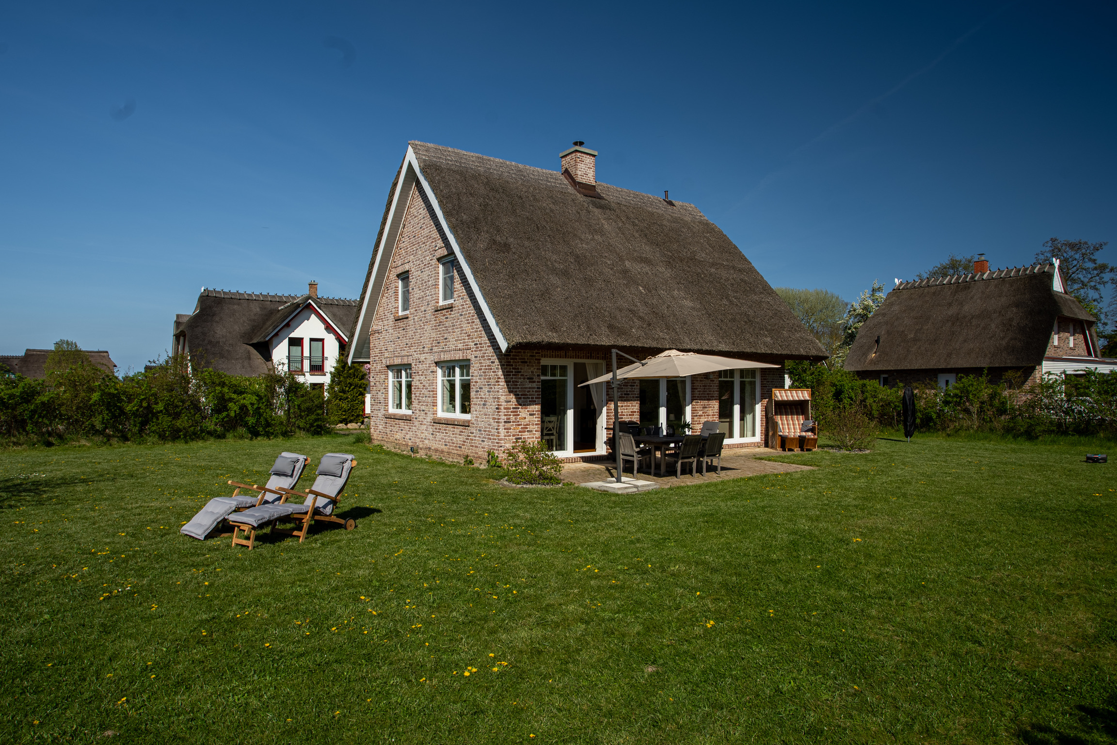 MeerFerien – Reetdachhaus von außen, Mellnitz Rügen